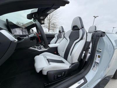 2025 BMW M4 Competition - Photo 5