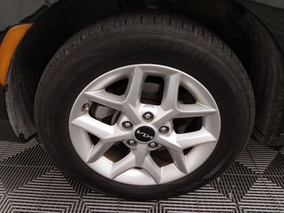 2024 Kia Soul — photo 10 view