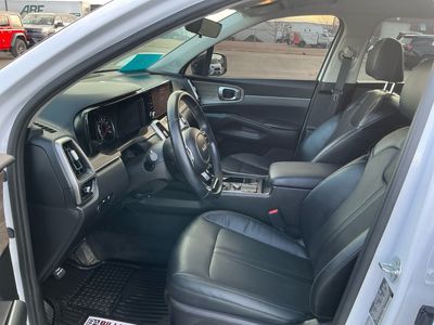 2022 Kia Sorento — photo 9 view