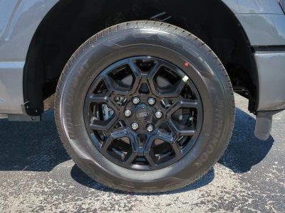 2026 Ford F-150 — photo 11 view