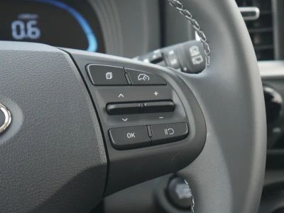 2026 Hyundai Venue - Photo 36