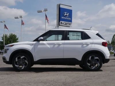 2026 Hyundai Venue - Photo 12