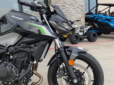 2025 Kawasaki Z500 ABS - Photo 11
