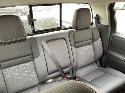 2026 Nissan Frontier — photo 14 view