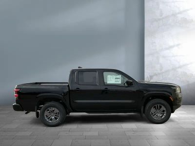 2026 Nissan Frontier — photo 7 view
