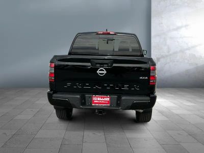 2026 Nissan Frontier — detail view