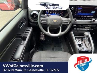 2024 Chevrolet Colorado — photo 14 view