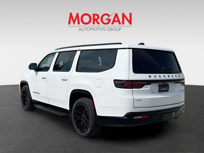 2025 Jeep Wagoneer L - Photo 4