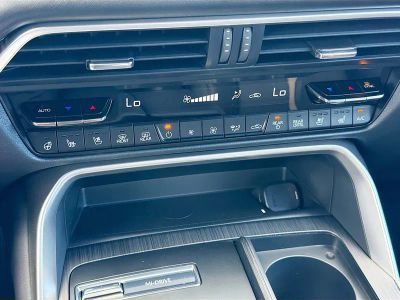 2026 Mazda CX-90 — photo 35 view