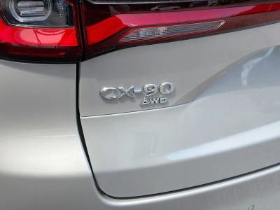 2026 Mazda CX-90 — photo 11 view