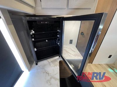 2026 Coachmen RV Apex Ultra-Lite - Photo 27