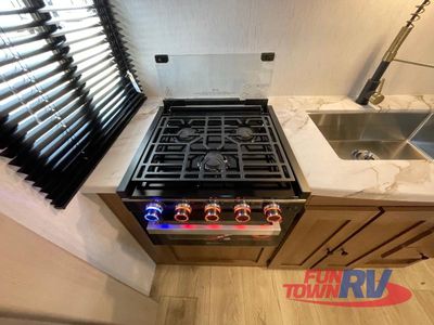 2026 Coachmen RV Apex Ultra-Lite - Photo 21