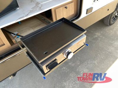2026 Coachmen RV Apex Ultra-Lite - Photo 14