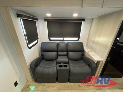 2026 Coachmen RV Apex Ultra-Lite - Photo 25