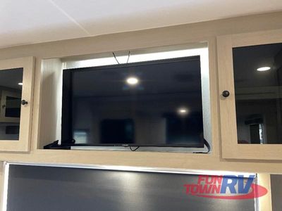 2026 Coachmen RV Apex Ultra-Lite - Photo 29