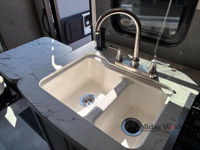 2020 Coachmen Prism - Photo 18
