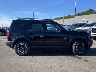 2025 Ford Bronco Sport - Photo 2