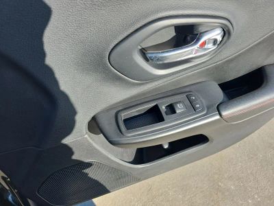 2019 Jeep Cherokee — photo 21 view