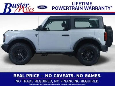 2026 Ford Bronco Base in Avalanche Gray — front three-quarter view