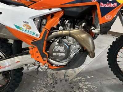 2024 KTM 450 SX-F Factory Edition - Photo 17