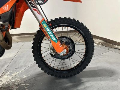 2024 KTM 450 SX-F Factory Edition - Photo 16