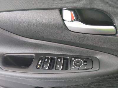 2023 Hyundai Santa Fe — photo 16 view