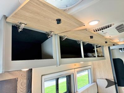 2026 Jayco Solstice - Photo 23