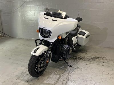 2025 Indian Motorcycle Chieftain PowerPlus Dark Horse w/PowerBand Audio Ghost White Metallic Smok - Photo 2