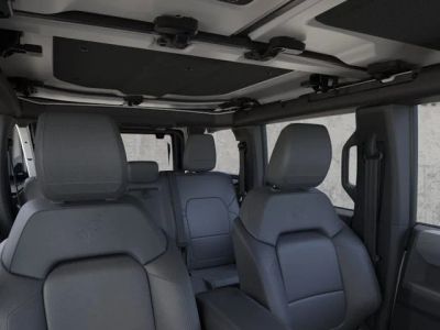 2026 Ford Bronco - Photo 12