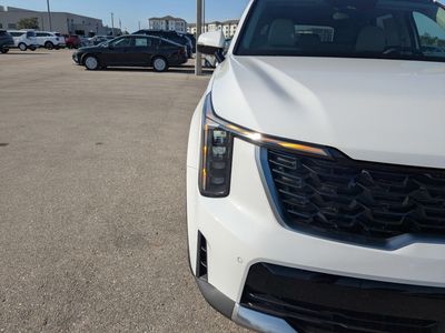 2026 Kia Sorento — photo 12 view