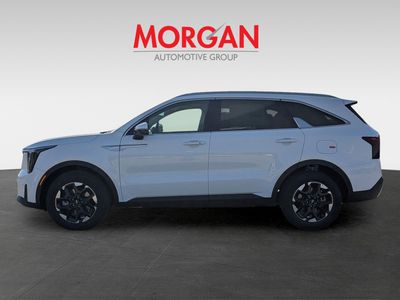2026 Kia Sorento — photo 8 view