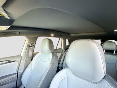 2026 Volkswagen Tiguan — photo 27 view