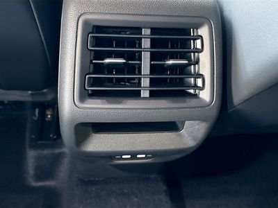 2026 Volkswagen Tiguan — photo 20 view