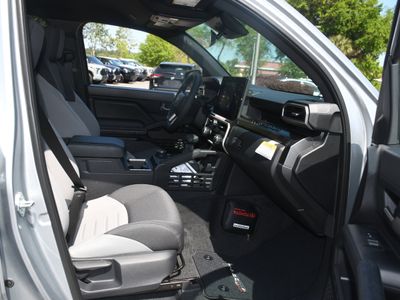2026 Toyota Tacoma i-FORCE MAX - Photo 11