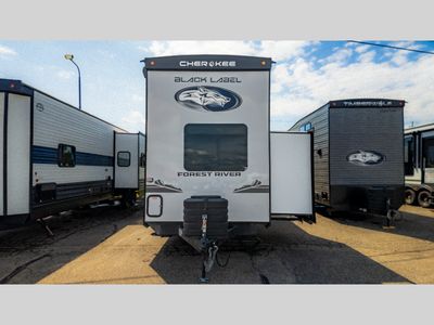 2025 Forest River RV Cherokee Timberwolf Black Label - Photo 4