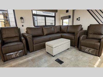 2025 Forest River RV Cherokee Timberwolf Black Label - Photo 33