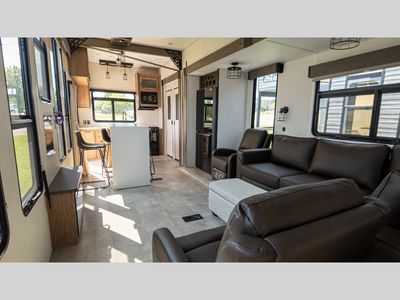 2025 Forest River RV Cherokee Timberwolf Black Label - Photo 52