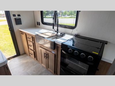2025 Forest River RV Cherokee Timberwolf Black Label - Photo 41