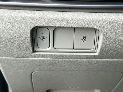 2026 Kia Sorento — photo 10 view