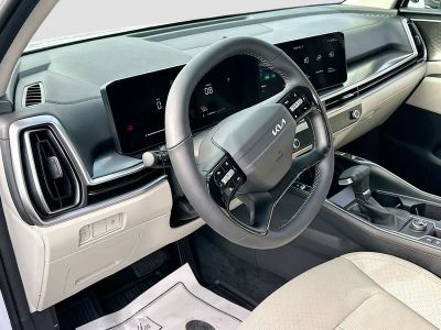 2026 Kia Sorento — photo 9 view