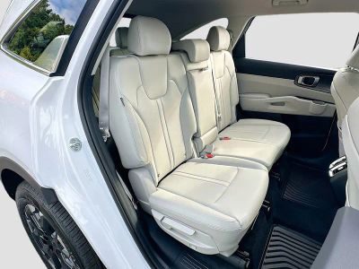2026 Kia Sorento — photo 26 view