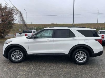 2026 Ford Explorer — engine compartment view