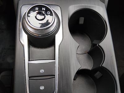 2025 Ford Escape — photo 19 view