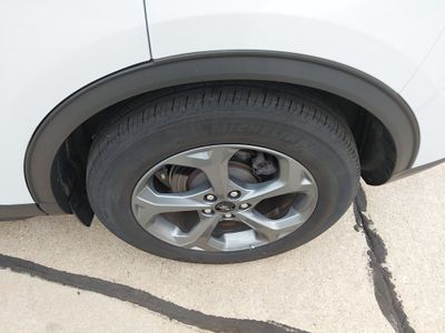 2025 Ford Escape — photo 10 view