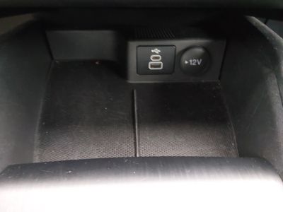 2025 Ford Escape — photo 18 view