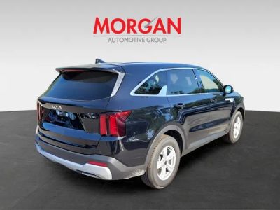 2026 Kia Sorento — side profile view