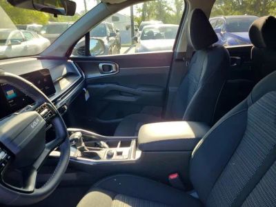 2026 Kia Sorento — photo 8 view