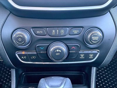 2019 Jeep Cherokee - Photo 30