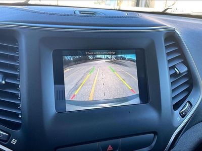 2019 Jeep Cherokee - Photo 20
