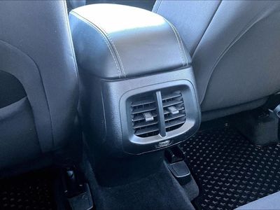 2019 Jeep Cherokee - Photo 32